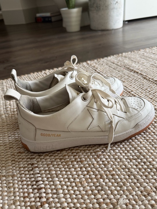 Golden Goose Shoes - Golden Goose 'YEAH' Low-Top Sneakers